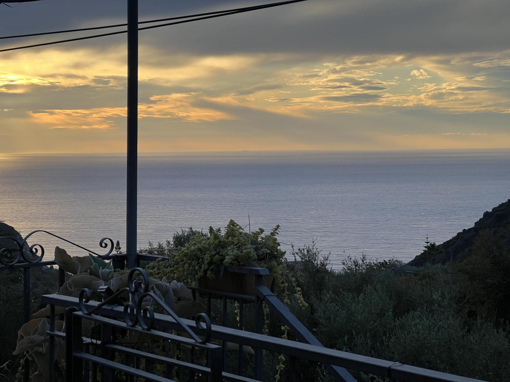 Tirreno- Finestra Sul Mare Taormine