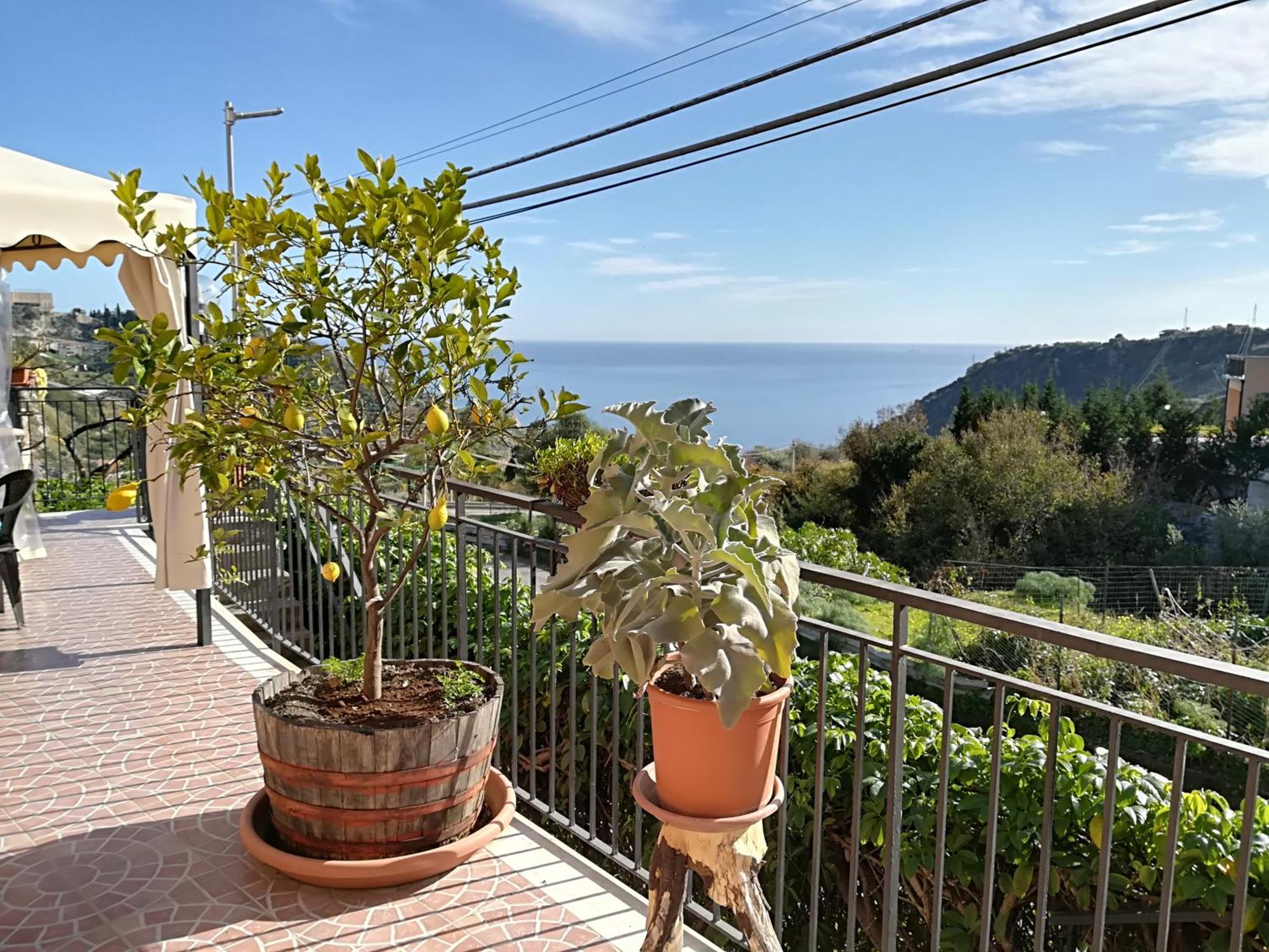 Tirreno- Finestra Sul Mare * Taormine